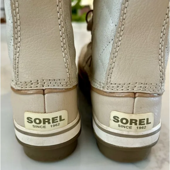 Sorel Joan of Arctic Fair Isle Insulated Boots Size 8 Cream Beige Waterproof