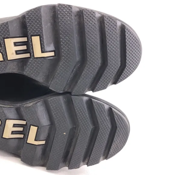 Sorel 'Joan of Arctic Wedge II' Black Leather Ankle Boots 6