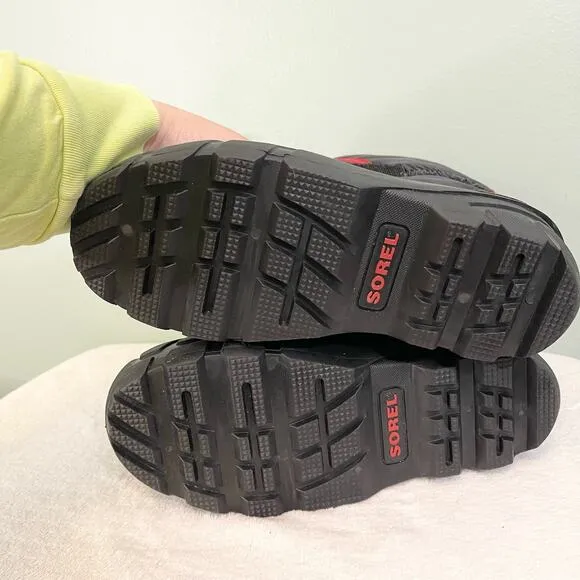 Sorel Kids Children Youth Black Lined Insulated Snow Winter Boots Size 4 NWT