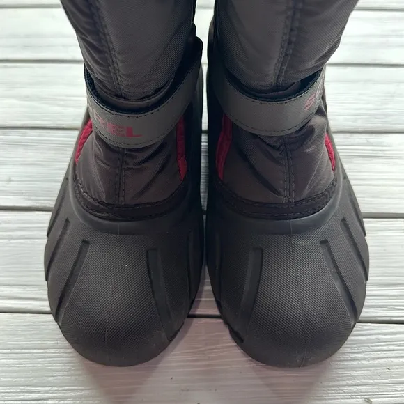 Sorel Kids Flurry Snow Boot Brown Red size 2