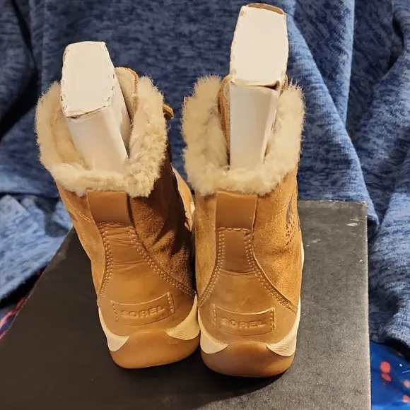 Sorel Kids Waterproof Tan Boots Size 10