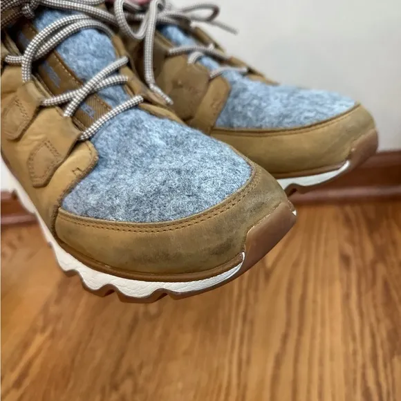 Sorel Kinetic Caribou Waterproof Boots Womens 8.5