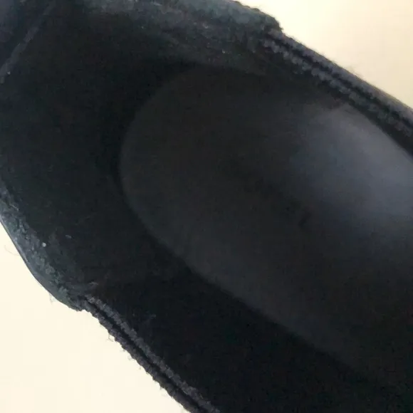 SOREL Lea™ Ankle Black Boots