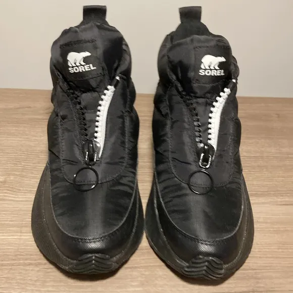 Sorel out and about puffy sneakers 7,5