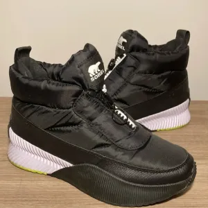 Sorel out and about puffy sneakers 7,5