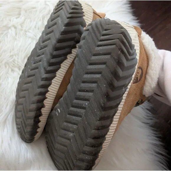 SOREL Out N About Conquest Child Size 5 Tan Leather Ankle Boot Pink Laces