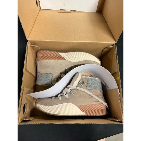 Sorel Out N About III Conquest Waterproof Boots Omega Taupe Gum 2 7