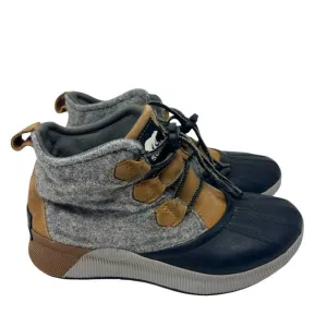 Sorel Out N‎ About III Size 6 Classic Women's Waterproof Boot Gray Black Tan