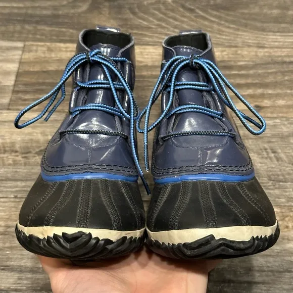 Sorel Out N About Rain Boot Waterproof in Collegiate Navy Blue Size 9.5