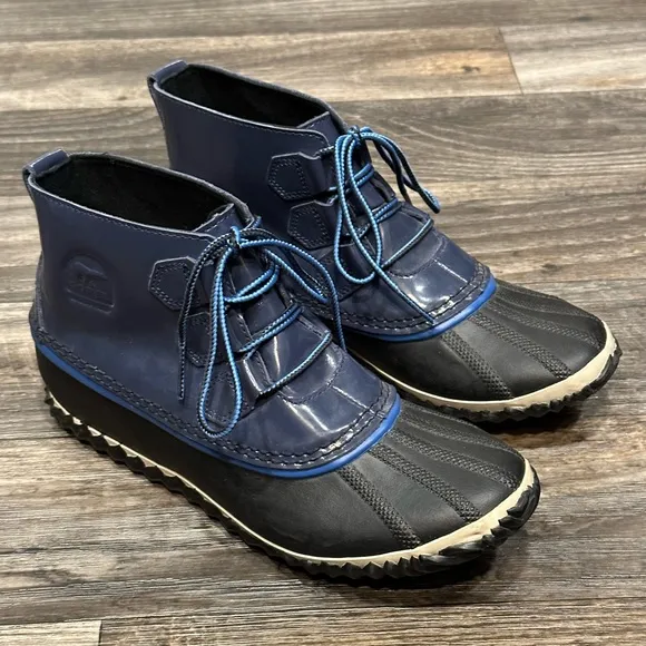 Sorel Out N About Rain Boot Waterproof in Collegiate Navy Blue Size 9.5