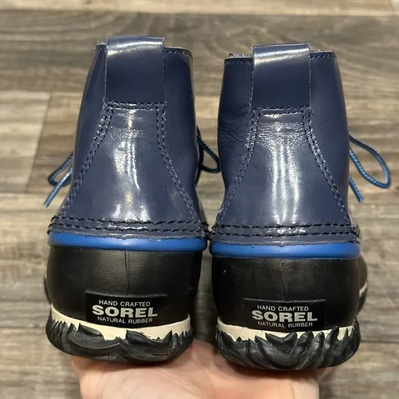 Sorel Out N About Rain Boot Waterproof in Collegiate Navy Blue Size 9.5