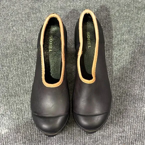 Sorel Shoes Women’s 5 Medina II Rubber Rain Gorpcore Platform Heel Gold Black