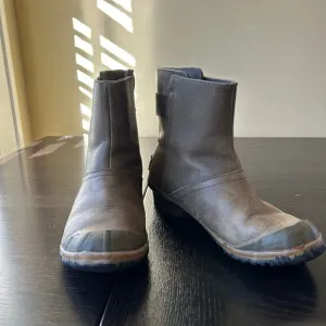 Sorel slim boot shortie waterproof pull on riding green ankle boots women’s 8.5