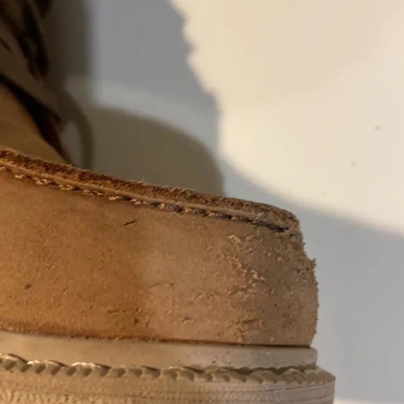 Sorel waterproof boots NOTE: size 8