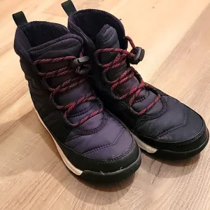 Sorel Waterproof Boys Boots Size 1