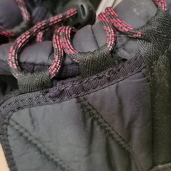 Sorel Waterproof Boys Boots Size 1
