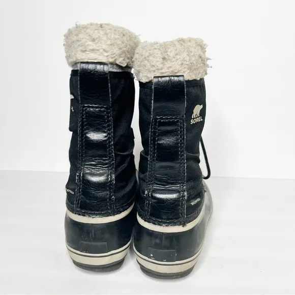 Sorel Winter Carnival Insulated Snow Boots Size 6 Women’s Waterproof