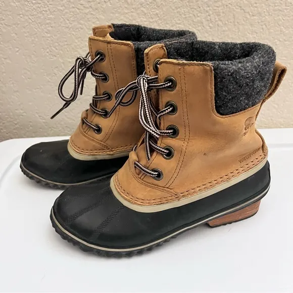 SOREL - Women's 6.5 Slimpack Lace Il Waterproof Insulated Boots Elk/Black