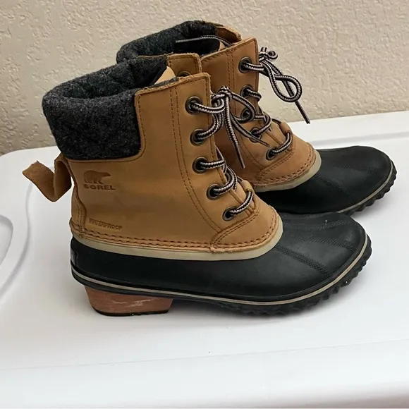 SOREL - Women's 6.5 Slimpack Lace Il Waterproof Insulated Boots Elk/Black
