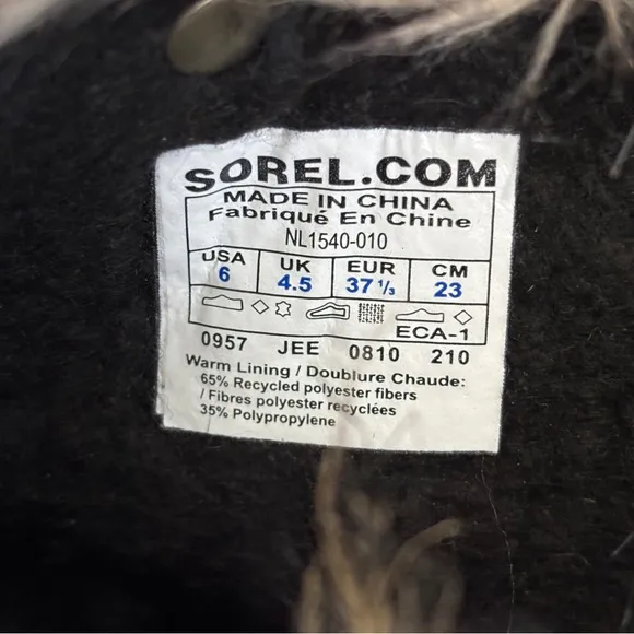 Sorel Women's black suede waterproof Joan of Arctic winter snow boots size 6