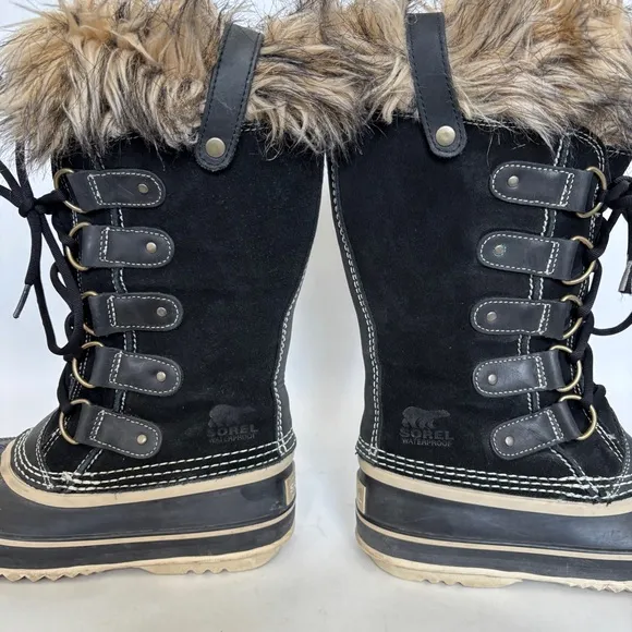 Sorel Women's black suede waterproof Joan of Arctic winter snow boots size 6