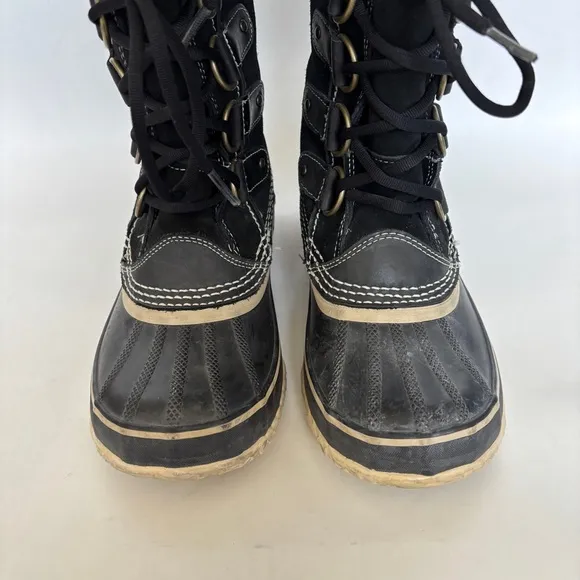 Sorel Women's black suede waterproof Joan of Arctic winter snow boots size 6