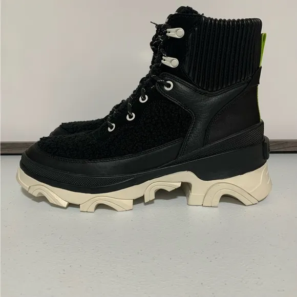Sorel Women's Brex Cozy Lace Waterproof Boots-Size 9.5 New