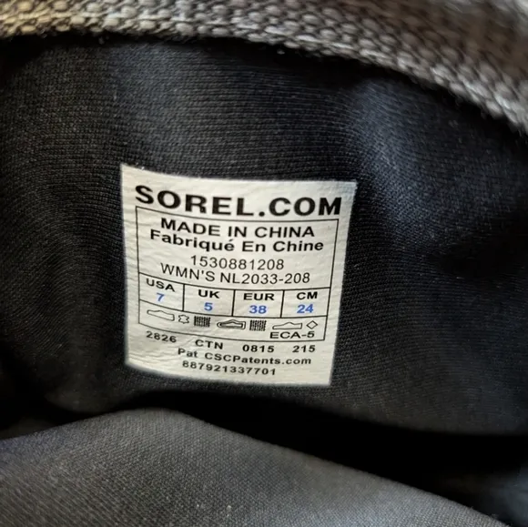 Sorel women's conquest Carly winter boots 7