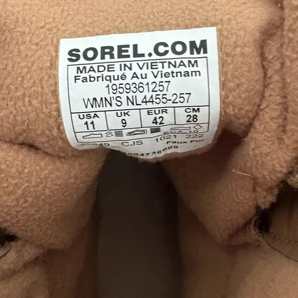 Sorel Womens Explorer II Joan Cozy Boots Size 11 Delta Fawn Tan Brown Fuzzy