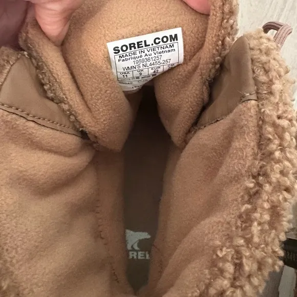 Sorel Womens Explorer II Joan Cozy Boots Size 11 Delta Fawn Tan Brown Fuzzy