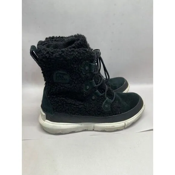 Sorel Women's Explorer Joan Cozy Winter Boots in Black/White Women's Size 6