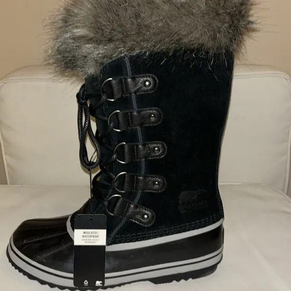 Sorel women’s Joan of Arctic boots black Grey faux fur waterproof lace u…