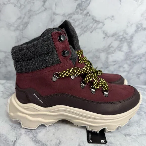 Sorel Women’s Kinetic Winter Boots sz 10 Waterproof Suede NEW #K707