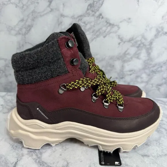 Sorel Women’s Kinetic Winter Boots sz 10 Waterproof Suede NEW #K707