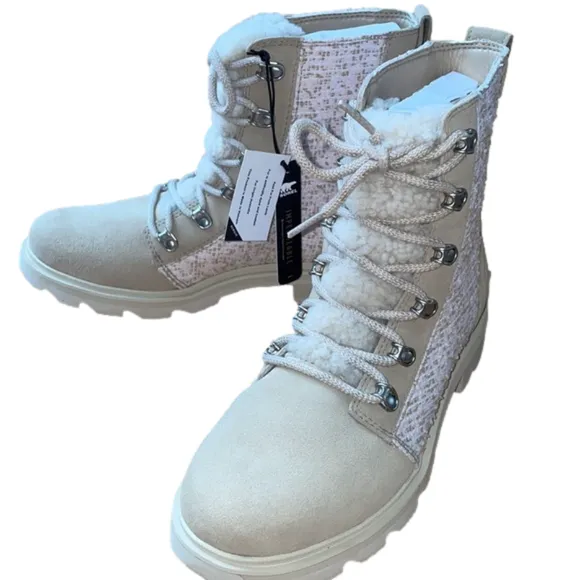 Sorel Women's Lennox  lace cozy WP boots 9 NWT