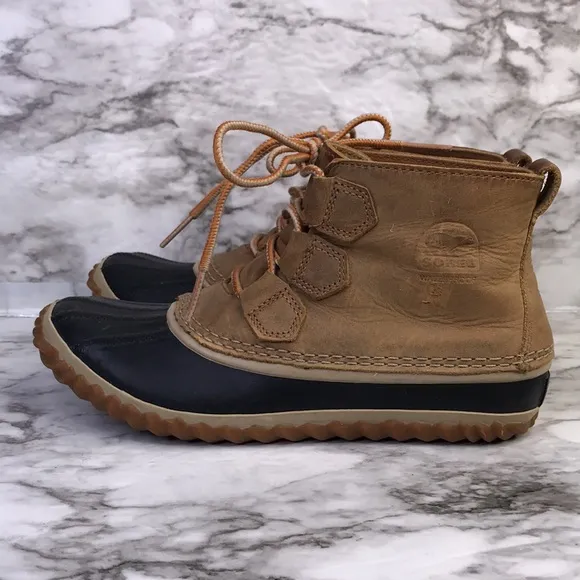 Sorel Women’s Out 'N About Brown Leather Rubber Lace Duck Boots waterproof Sz7.5