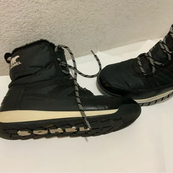 Sorel Women's Whitney II Short Lace Waterproof Boots Black, Size 9.5 M