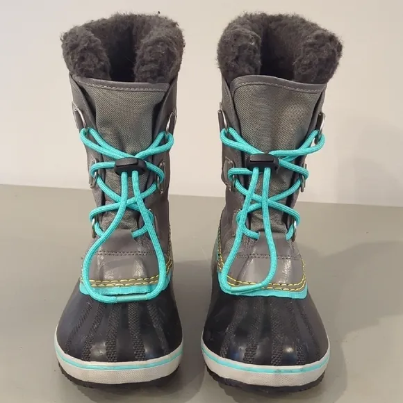 Sorel Yoot Pac Snow Boots Waterproof size 4 Unisex