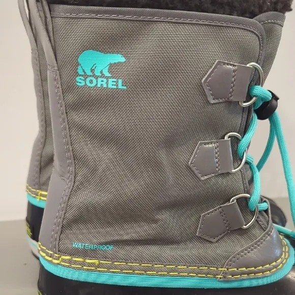 Sorel Yoot Pac Snow Boots Waterproof size 4 Unisex