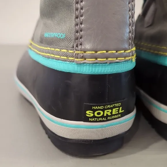 Sorel Yoot Pac Snow Boots Waterproof size 4 Unisex