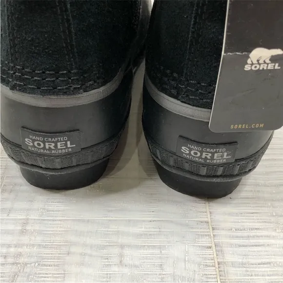 Sorel Youth Cheyanne II Chelsea Snow Boot. Warm Winter Waterproof Boot. Size 6Y