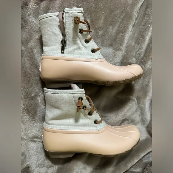 Sperry Saltwater Duck Booties 7.5 Rose/Oat color