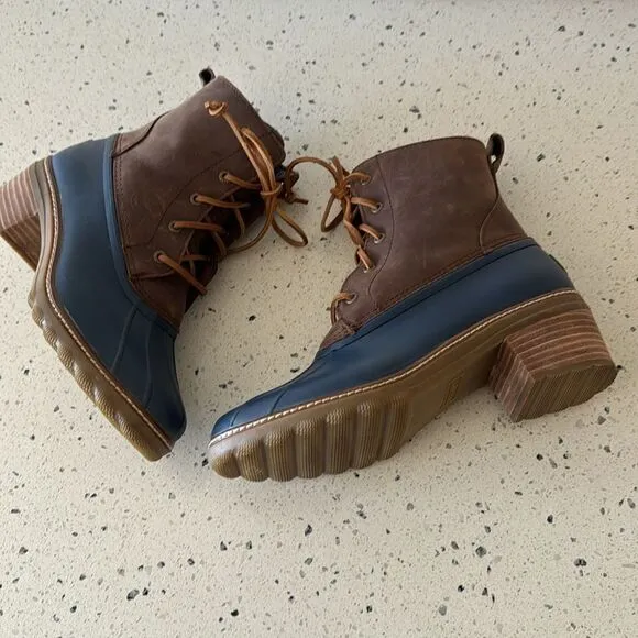 Sperry Women's Saltwater Brown/Navy Leather/Rubber Duck Rain Boots Heel Size 10