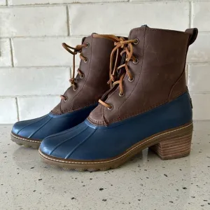 Sperry Women's Saltwater Brown/Navy Leather/Rubber Duck Rain Boots Heel Size 10