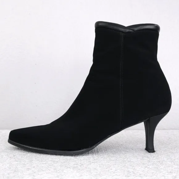 Stuart Weitzman Heeled Black Waterproof Leather &amp; Gore-Tx Ankle Booties US 10