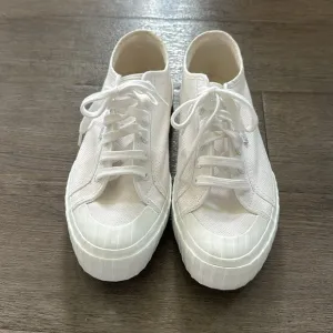 Superga White Canvas Shoes Size 8 Mens 9 1/2 Womens
