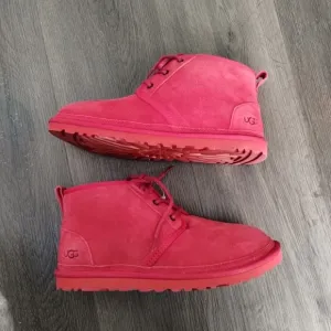 Sz 9 UGG Neumel Men’s Chukka Boots Suede Red 3236 Very Warm And Casual
