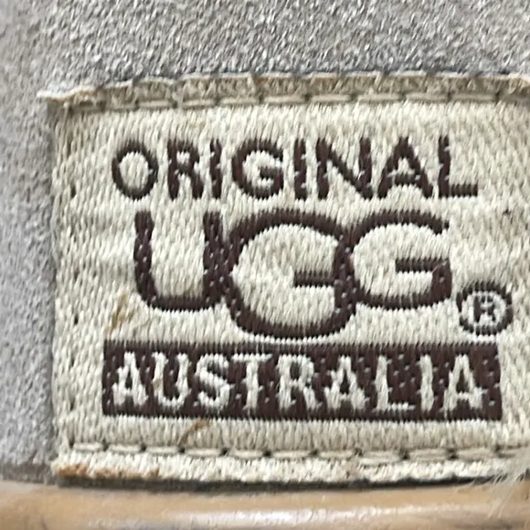 Tall Original UGG Sheepskin Beige winter warm boots Men 9 women 10 Tasman Braid