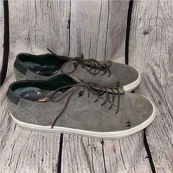 Ted Baker Duuke Leather AM Gray Lace Up Sneakers Shoes Men’s Size 10 Neutral