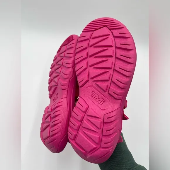 Teva Hurricane Verge Womens Size 7 Fuchsia Pink Outdoor Sandals Water Shoes